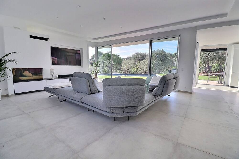 Photo of Livingroom in Valbonne