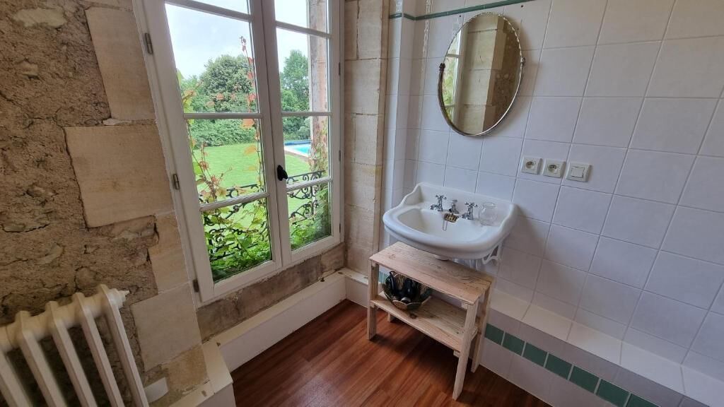 Photo of Bathroom in Chaunac