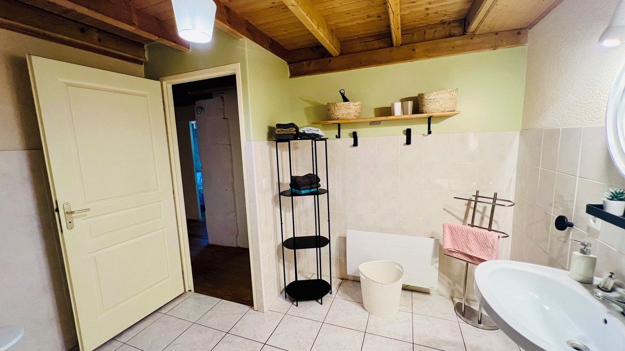 Photo of Bathroom in Chaunac