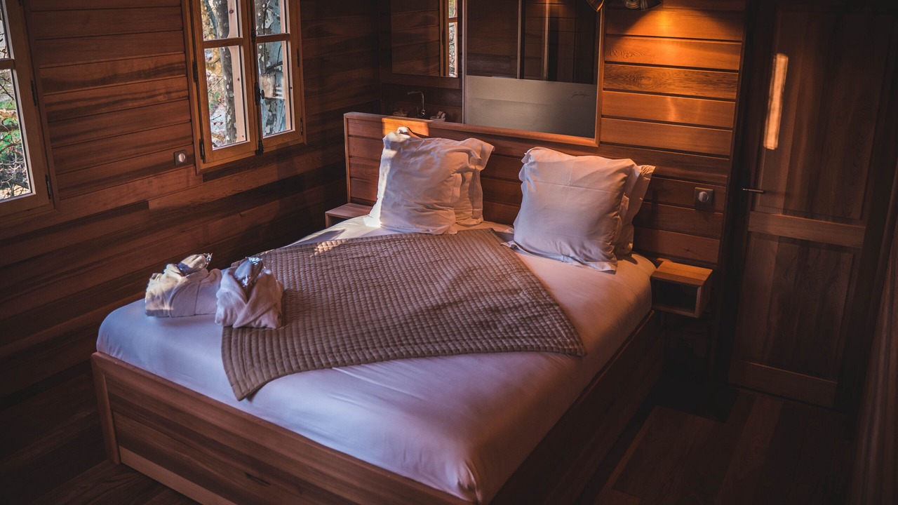Photo of Bedroom in Saint-Laurent-de-Medoc