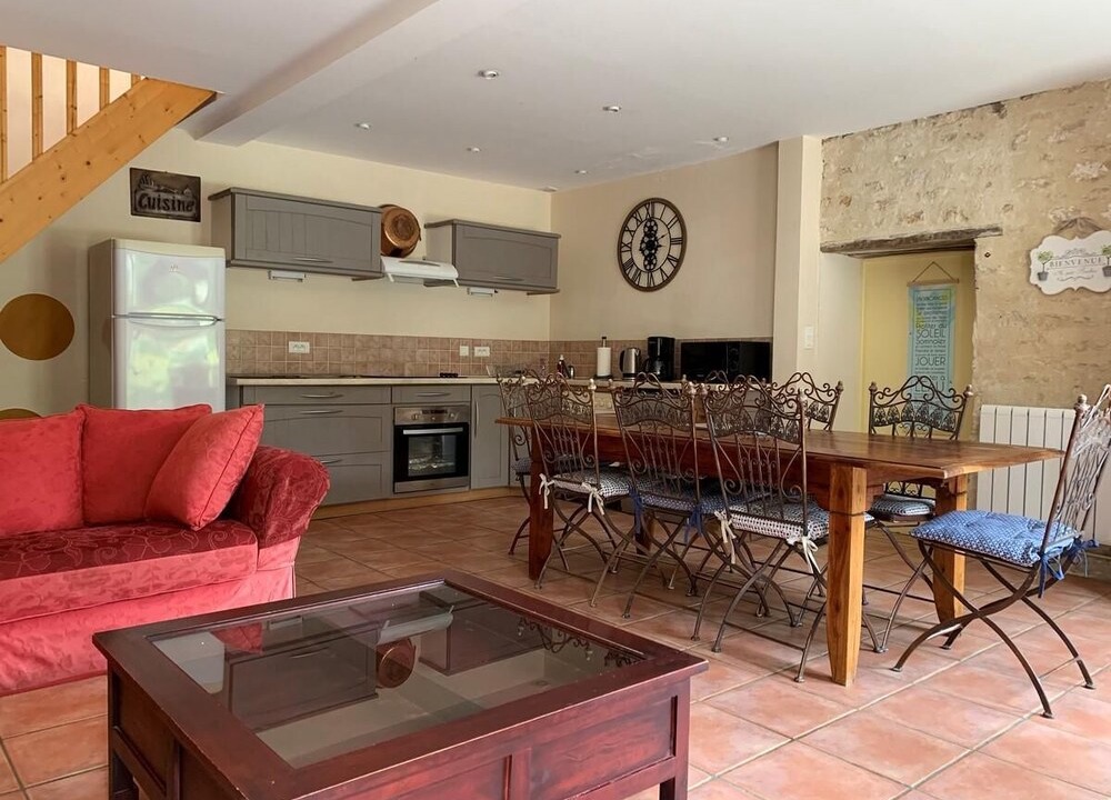 Photo of Livingroom in Lucon