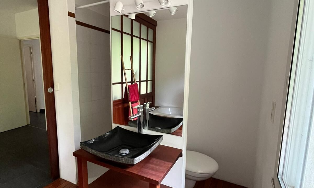 Photo of Bathroom in La Teste-de-Buch