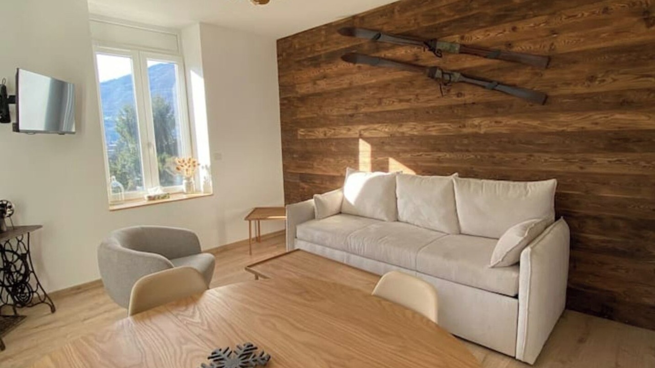 Photo of Livingroom in Saint-Avre