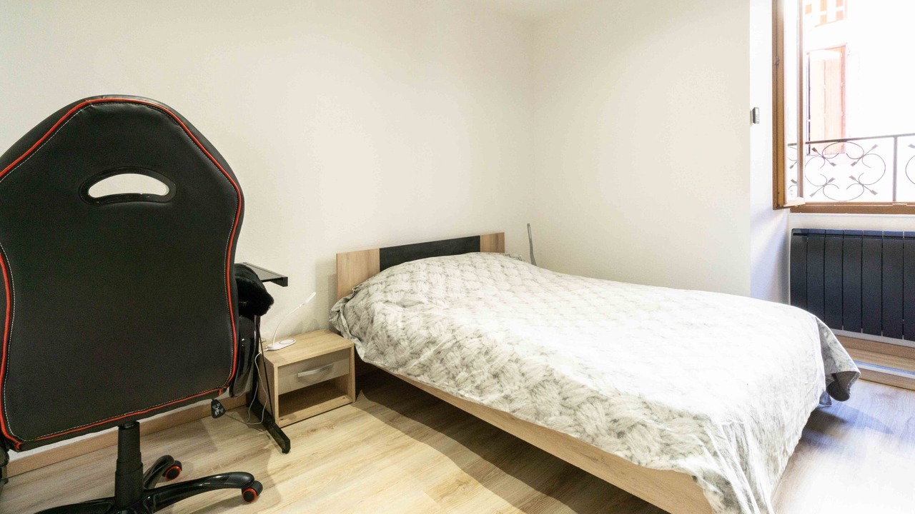 Photo of Bedroom in Saint-Jean-de-Maurienne