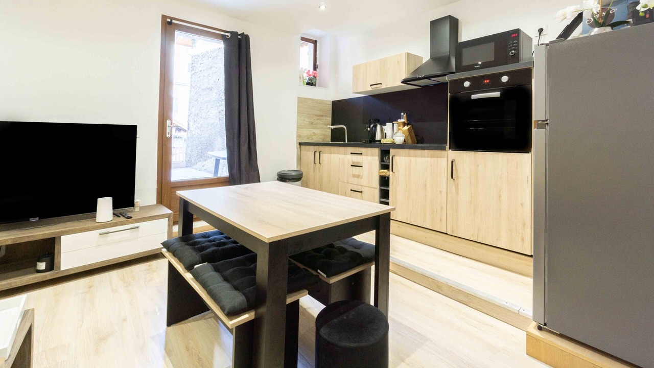 Photo of Kitchen in Saint-Jean-de-Maurienne