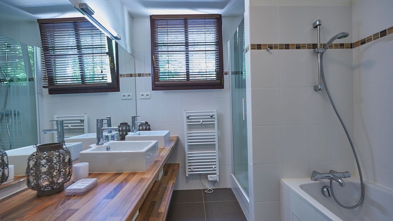 Photo of Bathroom in Salles