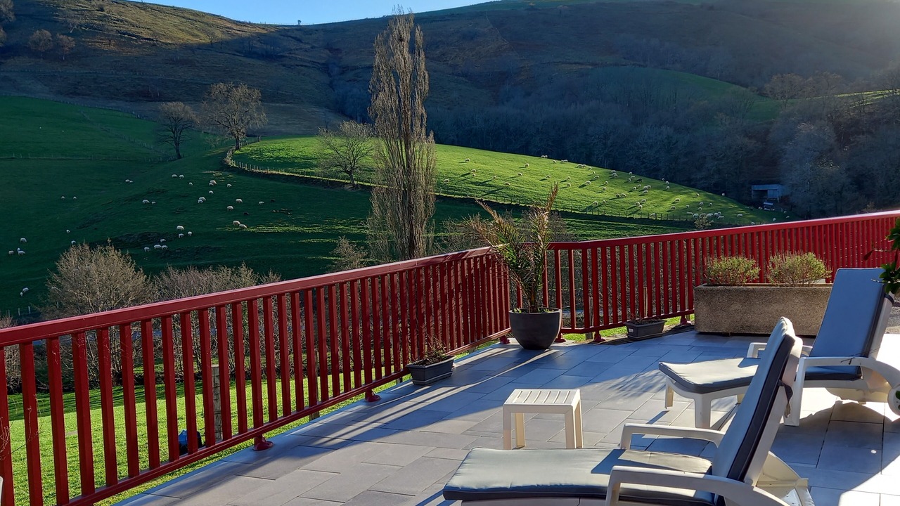 Photo of Patio Balcony in Armendarits