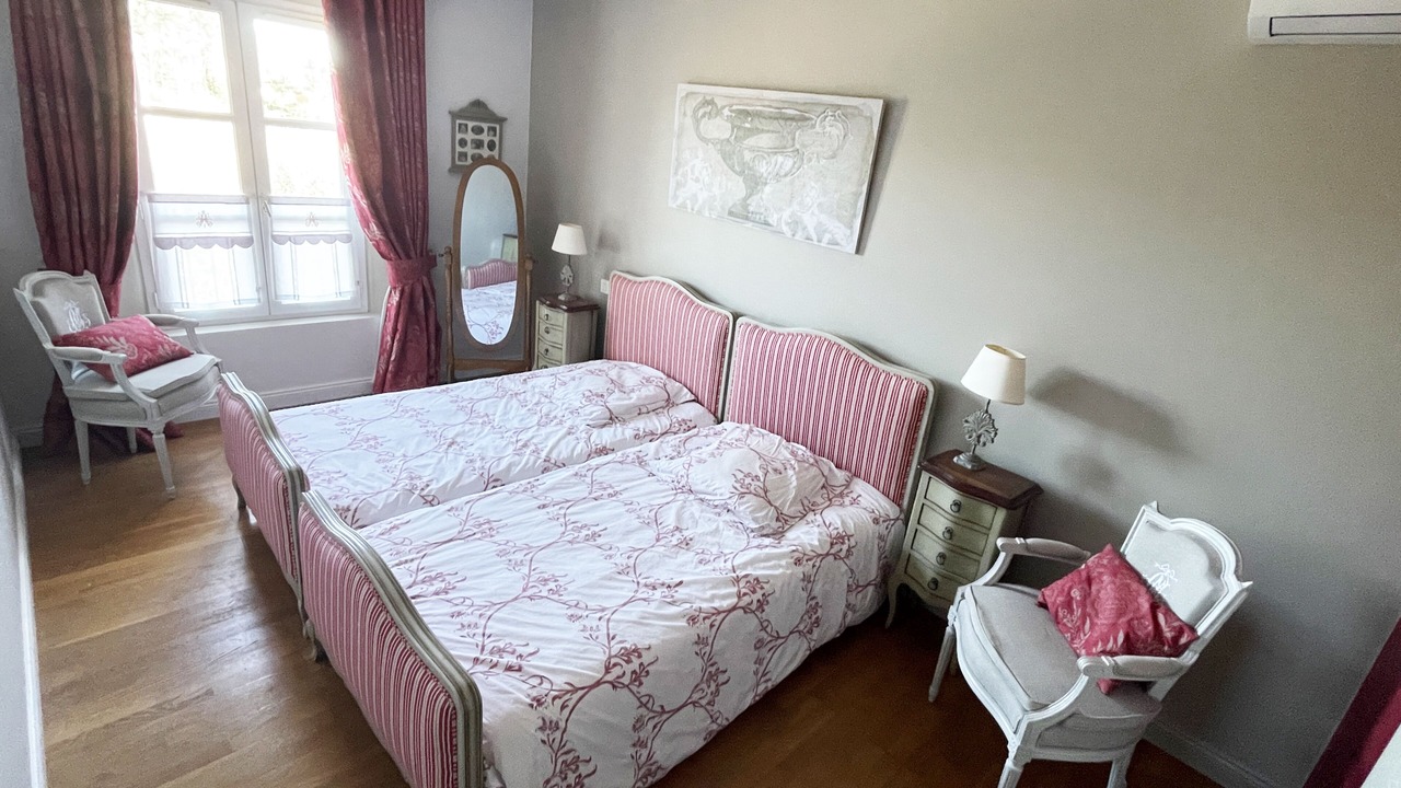 Photo of Bedroom in Le Rouret