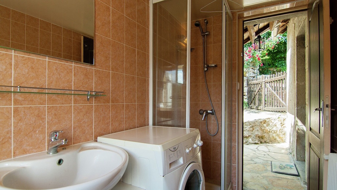 Photo of Bathroom in Chasteaux