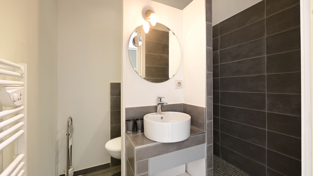 Photo of Bathroom in La Couarde-sur-Mer