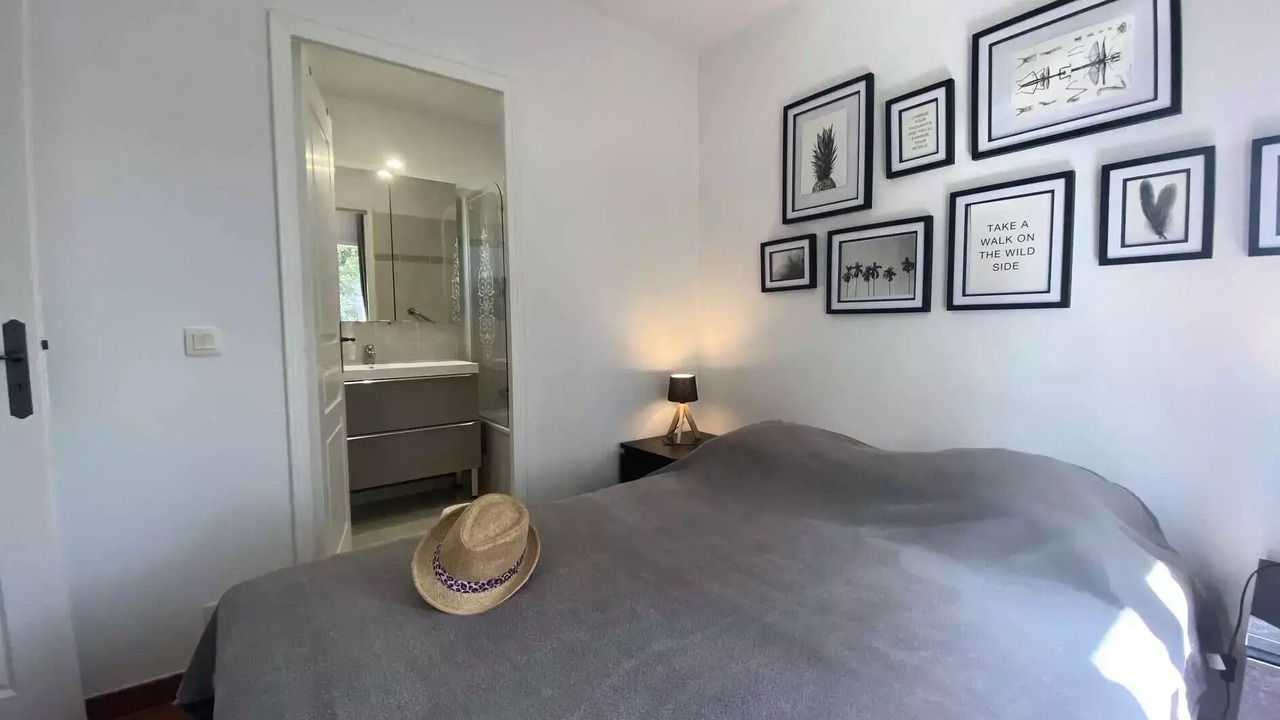 Photo of Bedroom in Sainte-Maxime