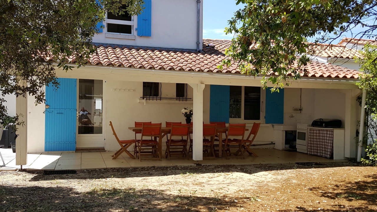 Photo of Outdoor in Domino