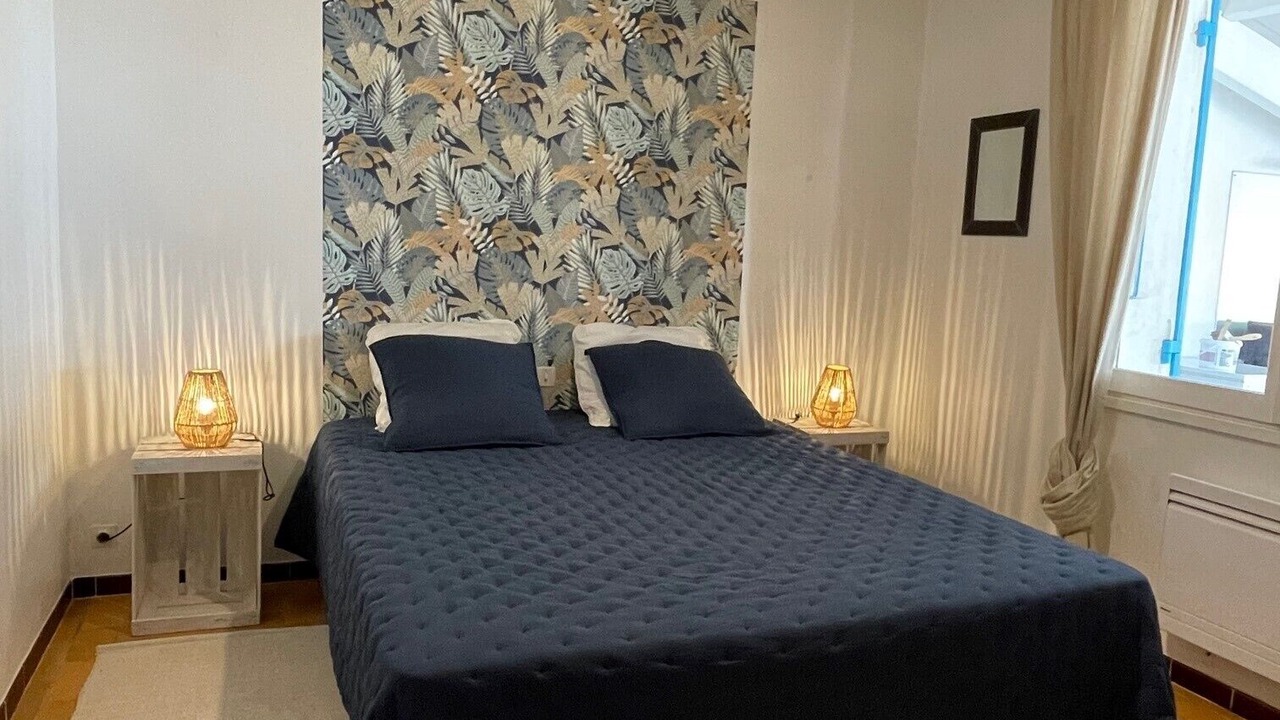 Photo of Bedroom in Domino