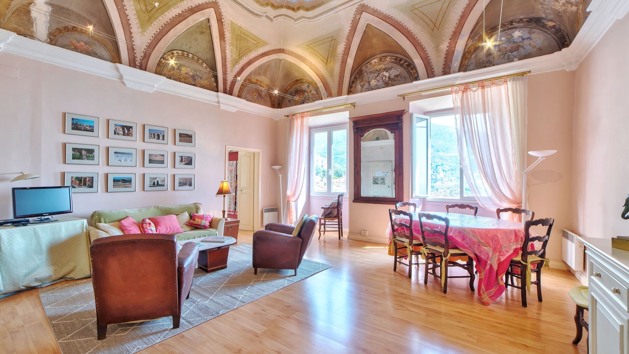 Photo of Livingroom in Old Town
