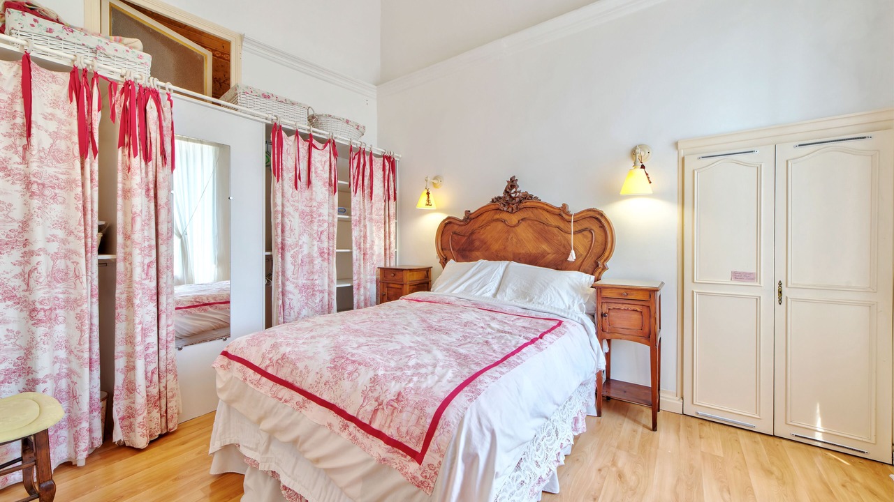 Photo of Bedroom in Old Town