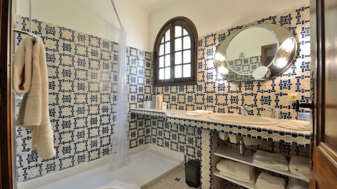 Photo of Bathroom in Opio