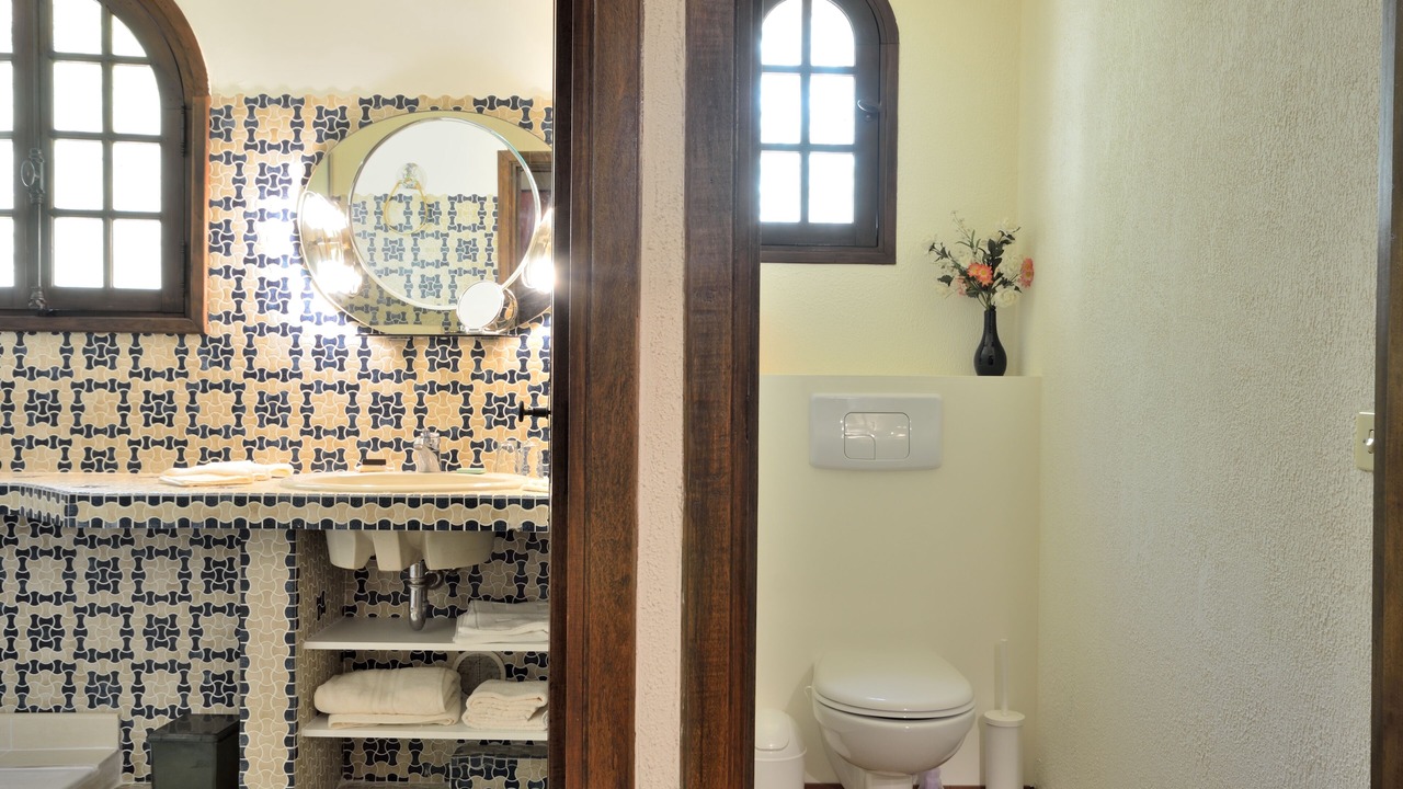 Photo of Bathroom in Opio