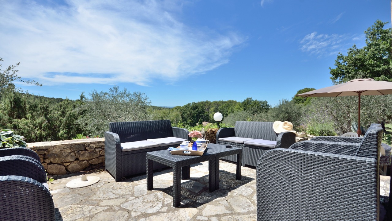 Photo of Patio Balcony in Opio