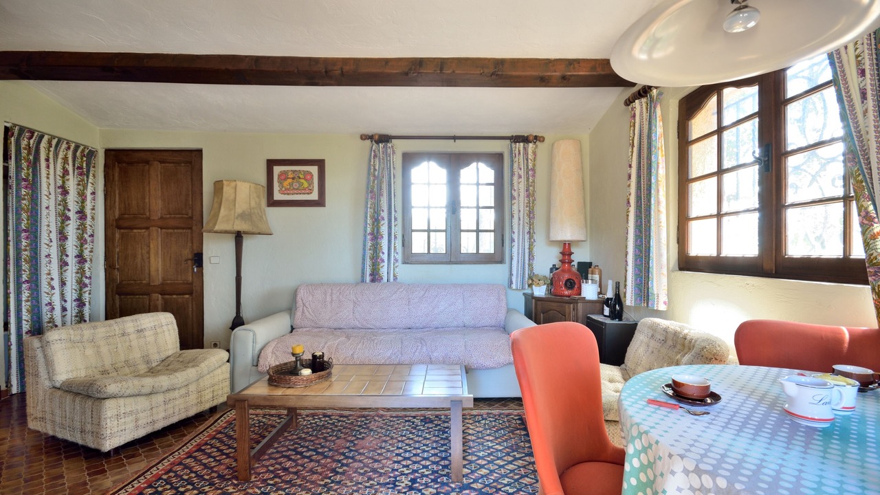 Photo of Livingroom in Opio