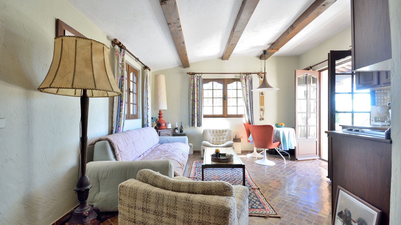 Photo of Livingroom in Opio