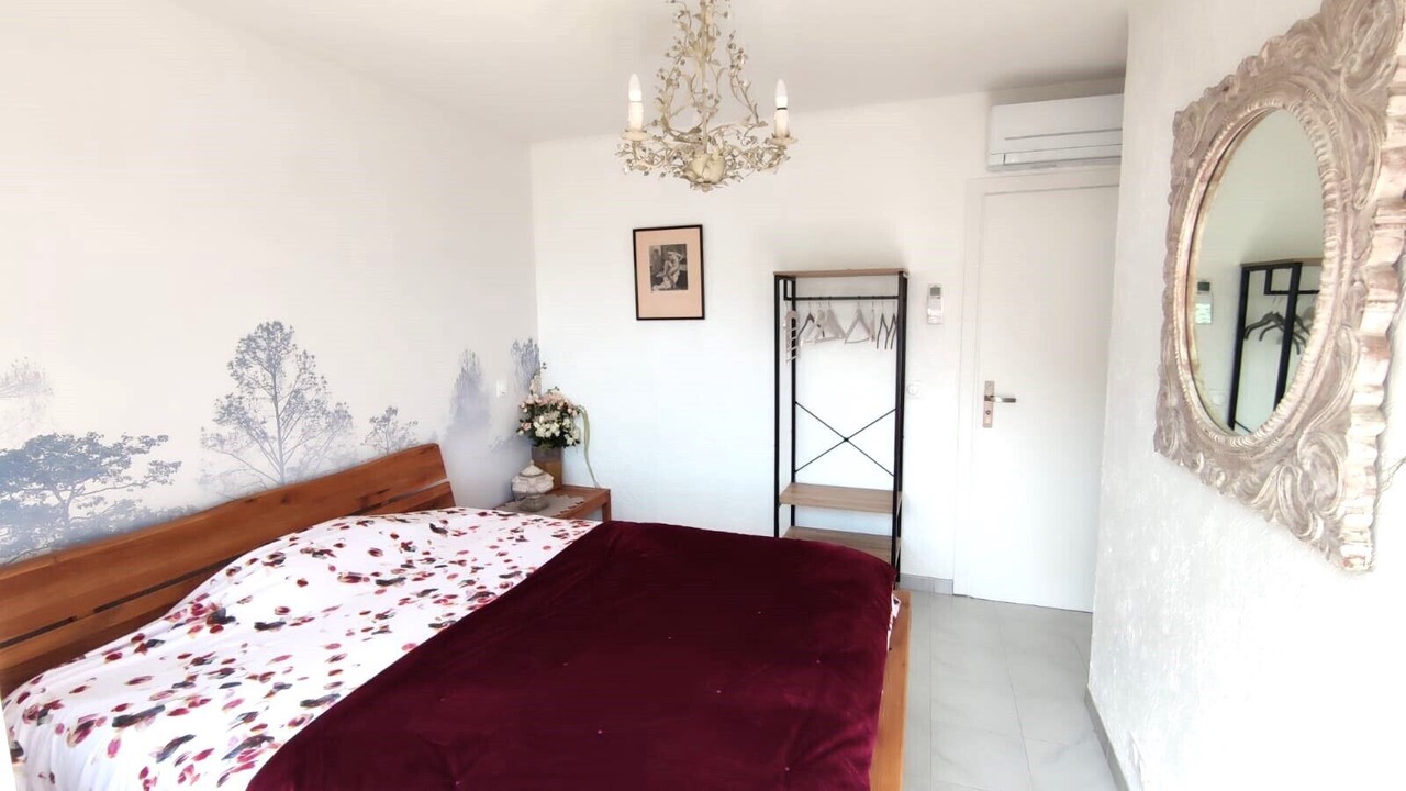 Photo of Bedroom in Le Trayas