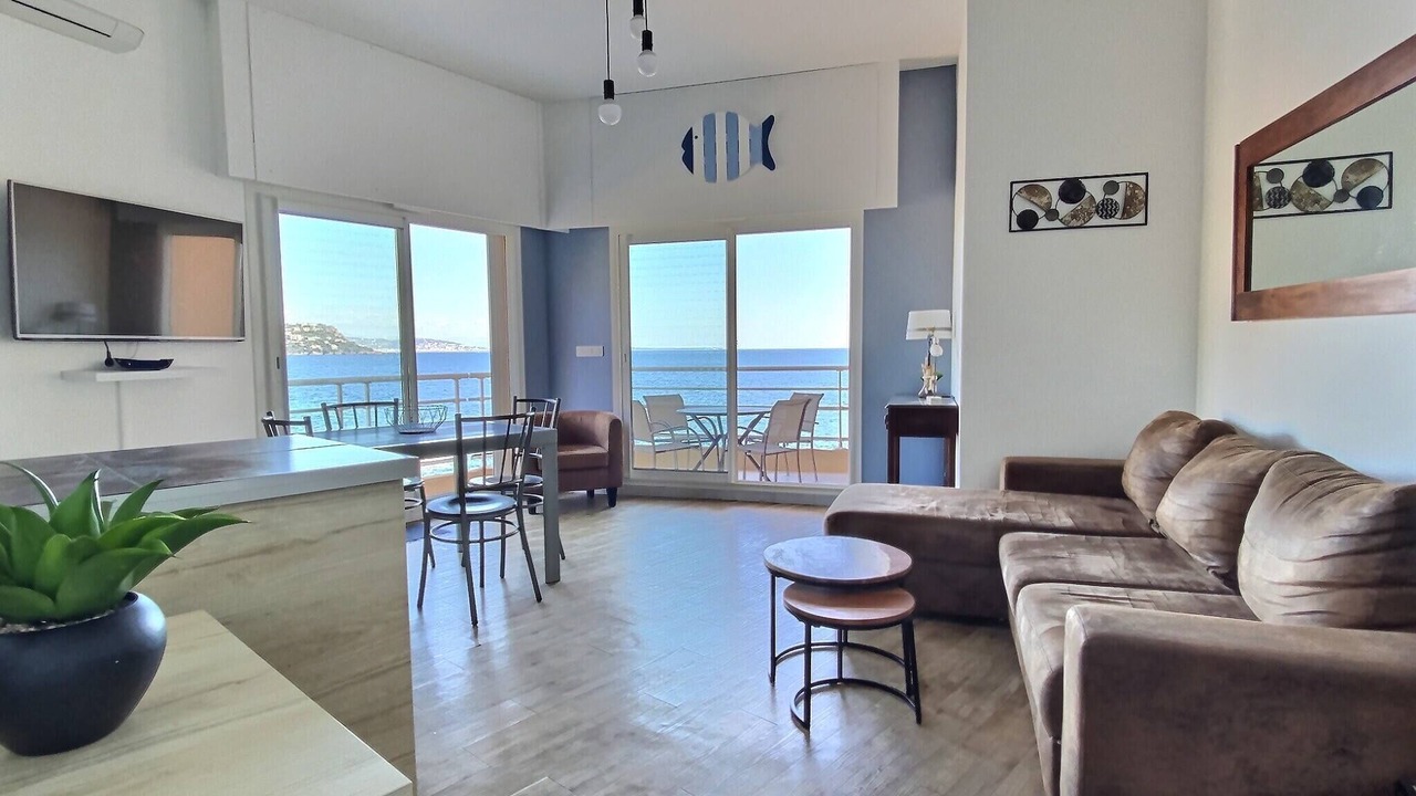 Photo of Livingroom in Le Trayas