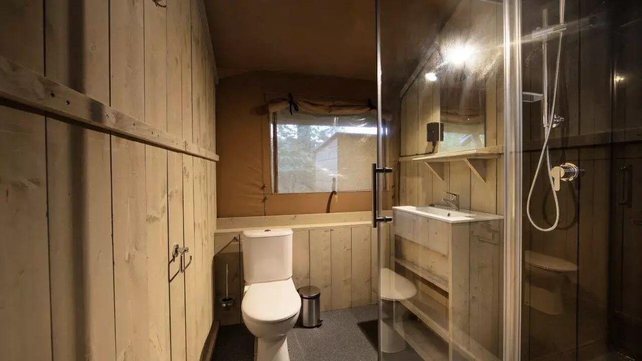 Photo of Bathroom in Saint-Pierre-d'Albigny