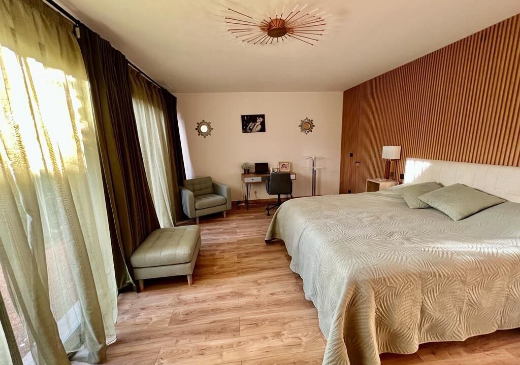 Photo of Bedroom in Villeneuve-Loubet