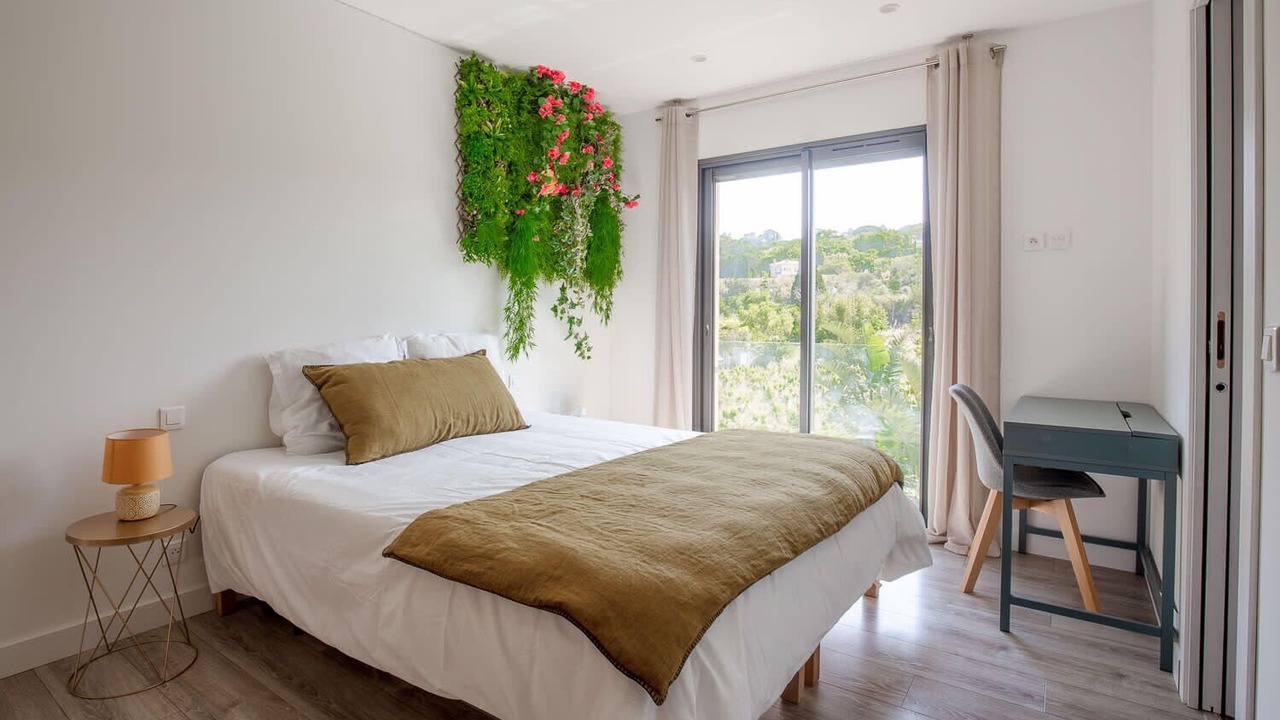 Photo of Bedroom in Saint-Tropez