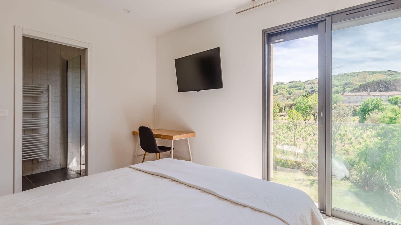 Photo of Bedroom in Saint-Tropez