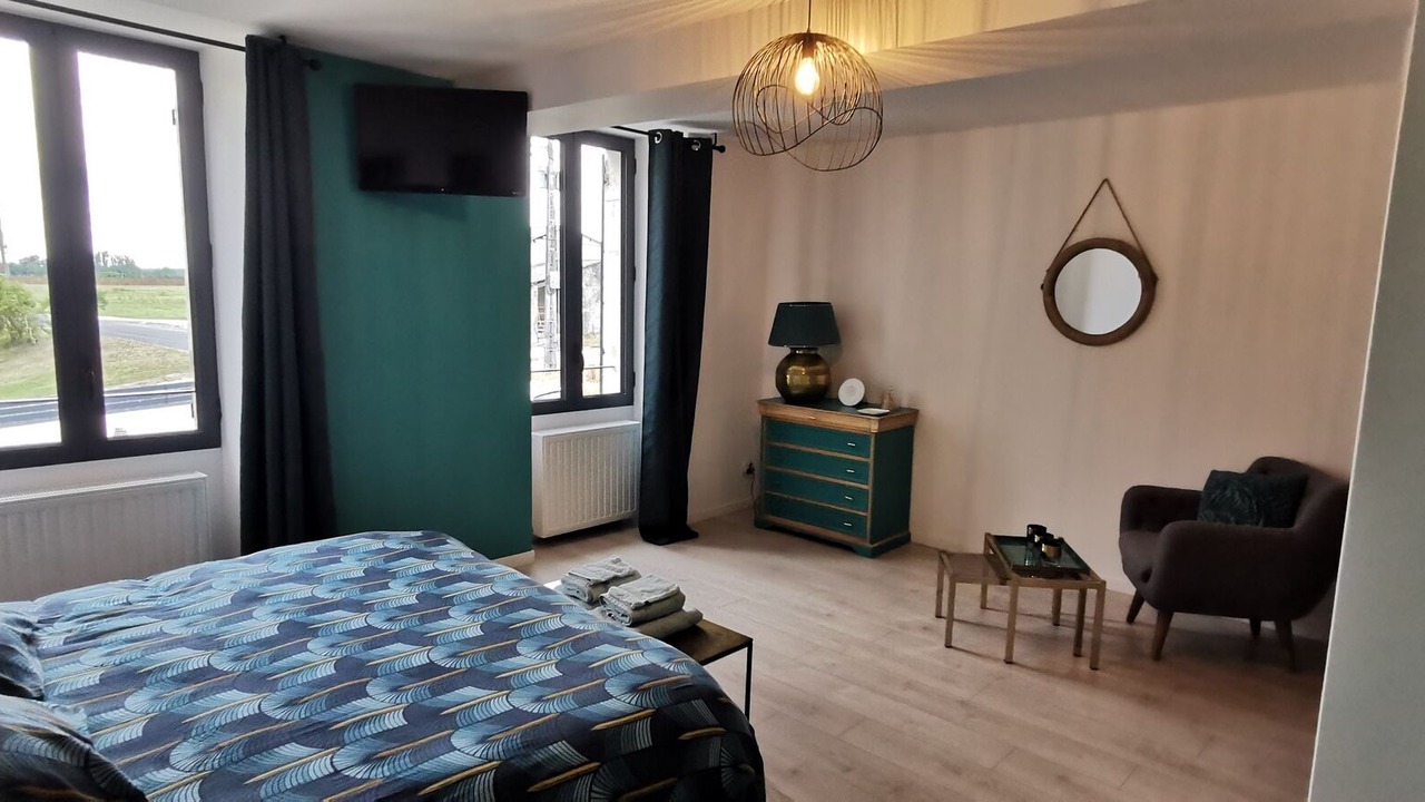 Photo of Bedroom in Saint-Aigulin