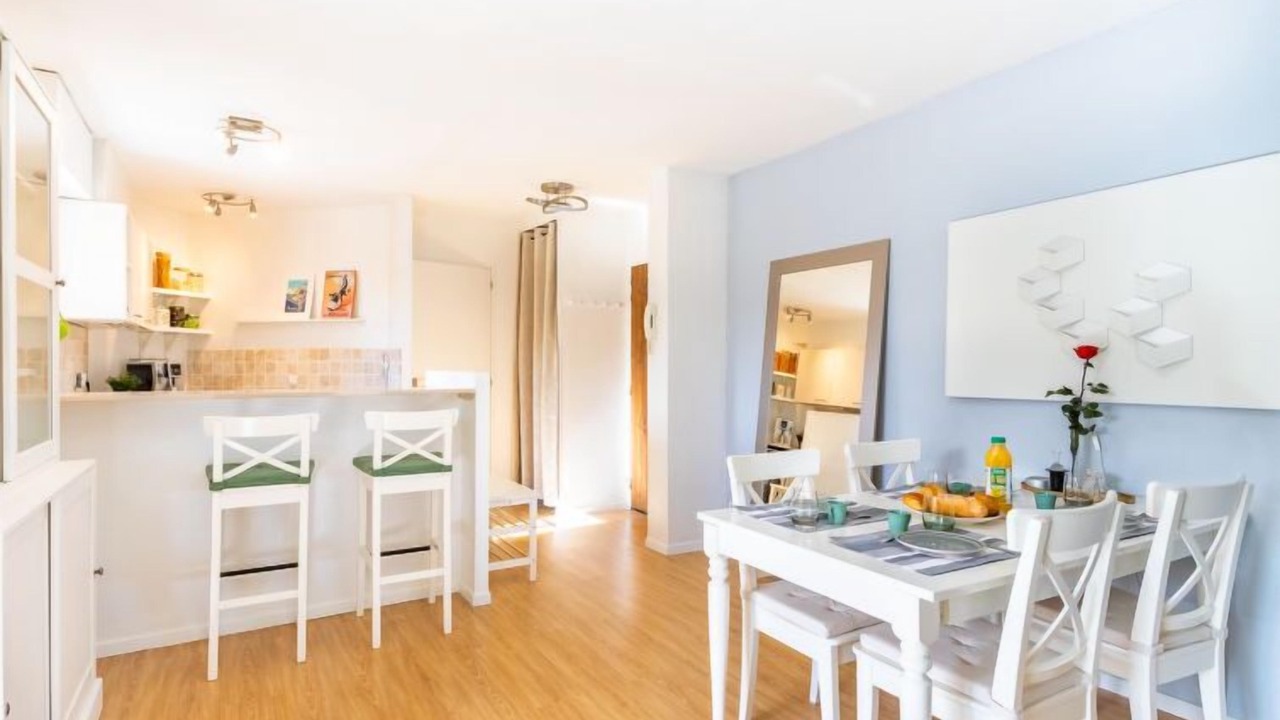 Photo of Bedroom in Saint-Tropez