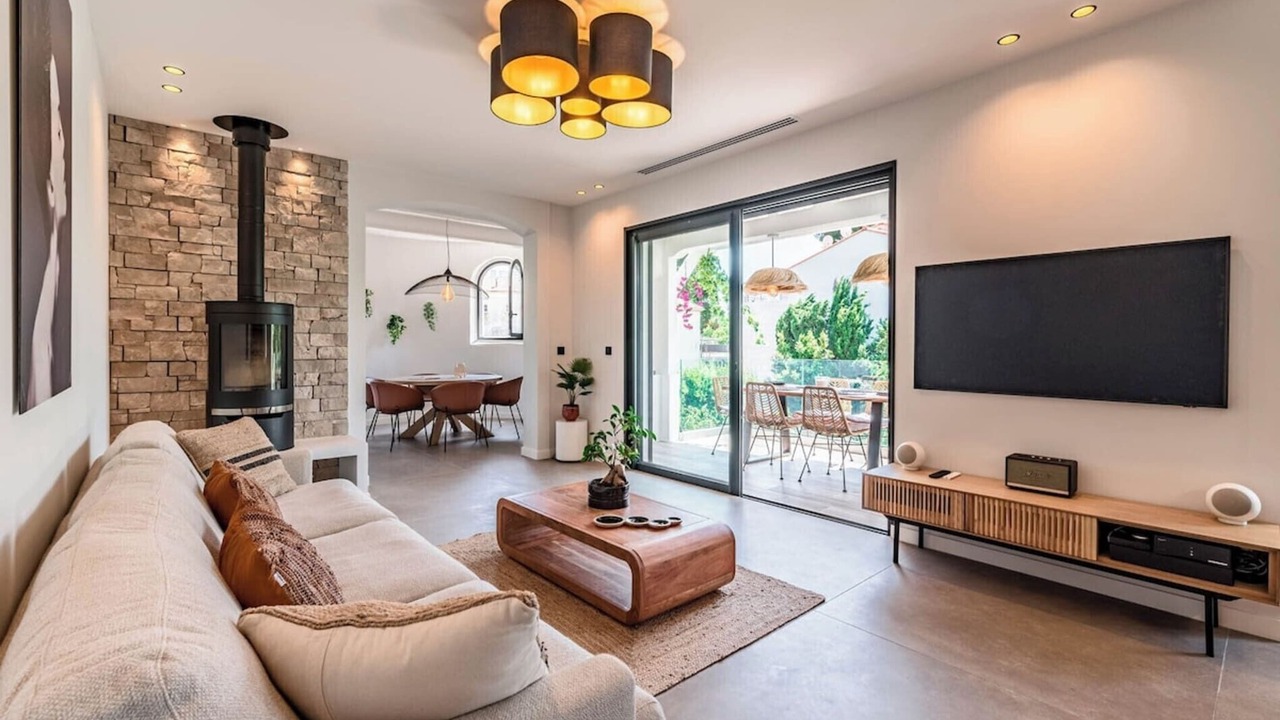 Photo of Livingroom in Prado - Republique