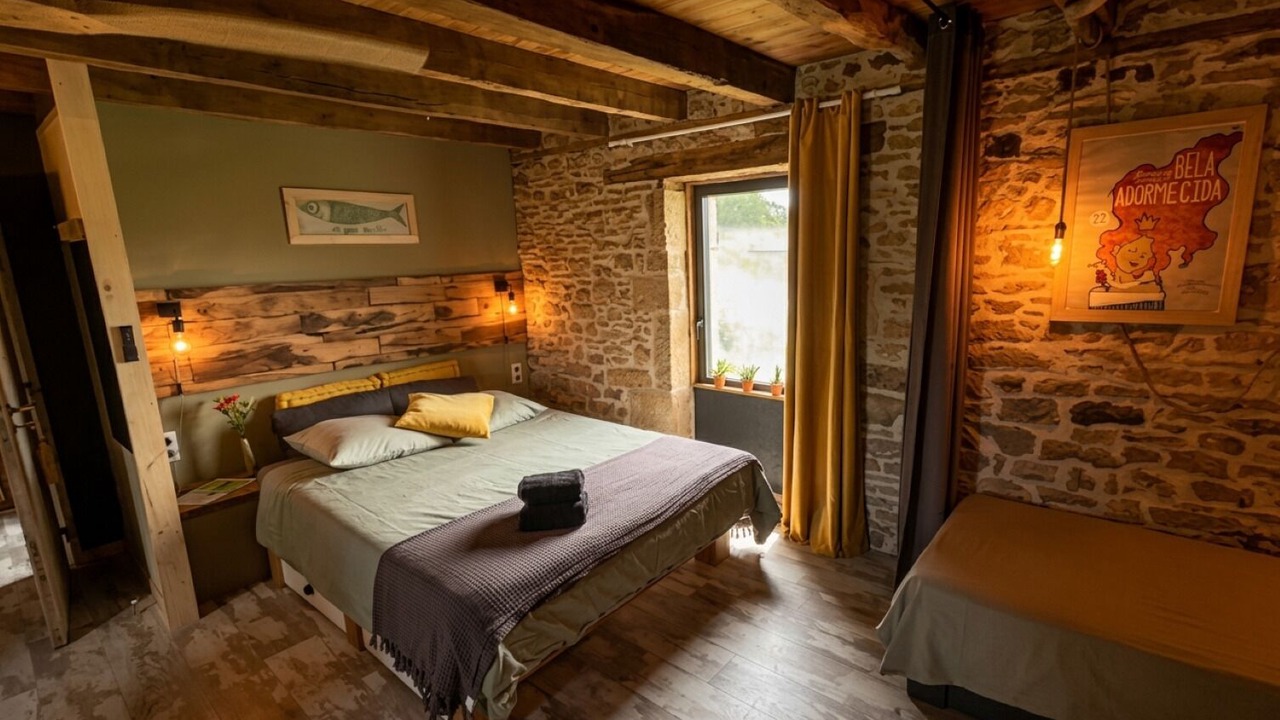 Photo of Bedroom in Saint-Cernin-de-Larche