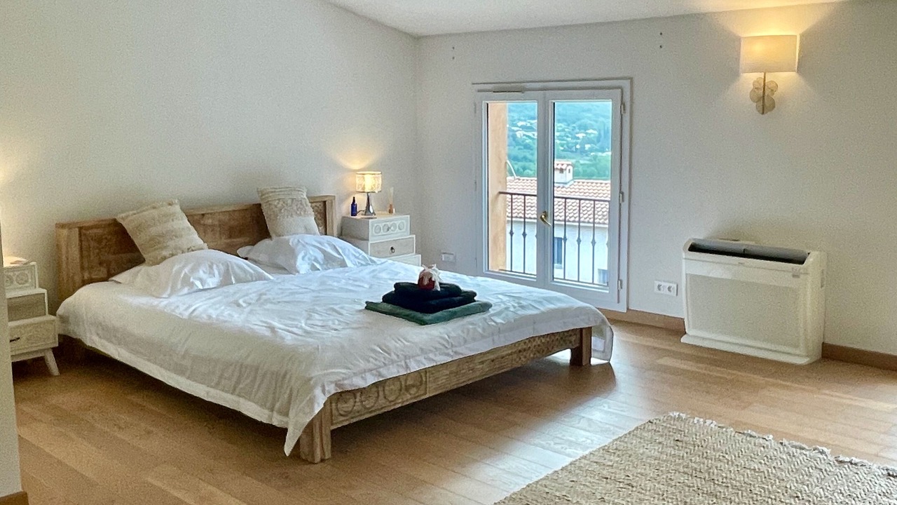 Photo of Bedroom in Le Bar-sur-Loup