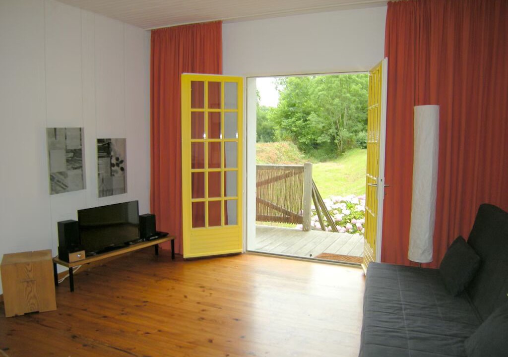 Photo of Livingroom in Bardos