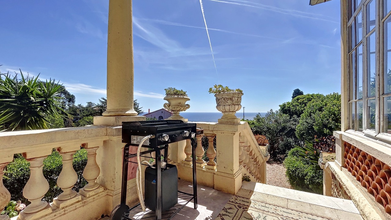 Photo of Patio Balcony in Espero-Pax