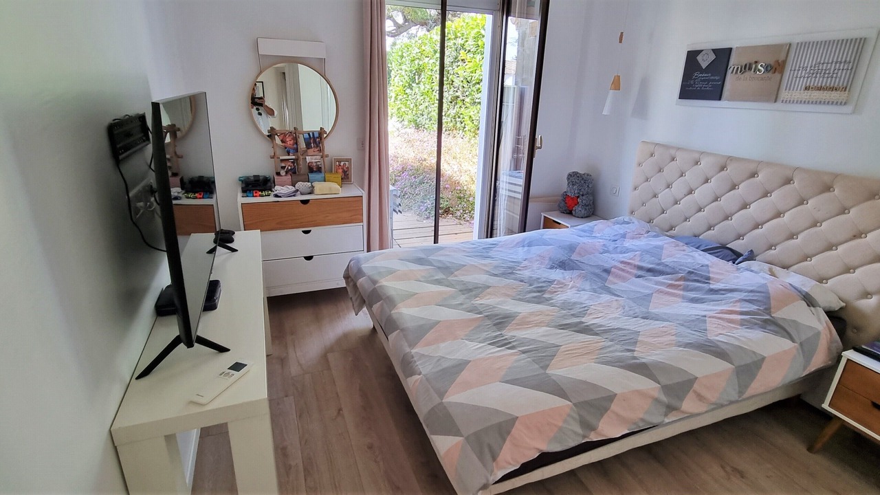 Photo of Bedroom in Villeneuve-Loubet