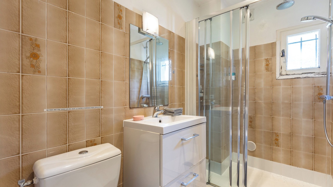 Photo of Bathroom in Mouans-Sartoux