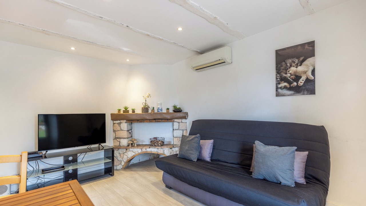 Photo of Livingroom in Mouans-Sartoux