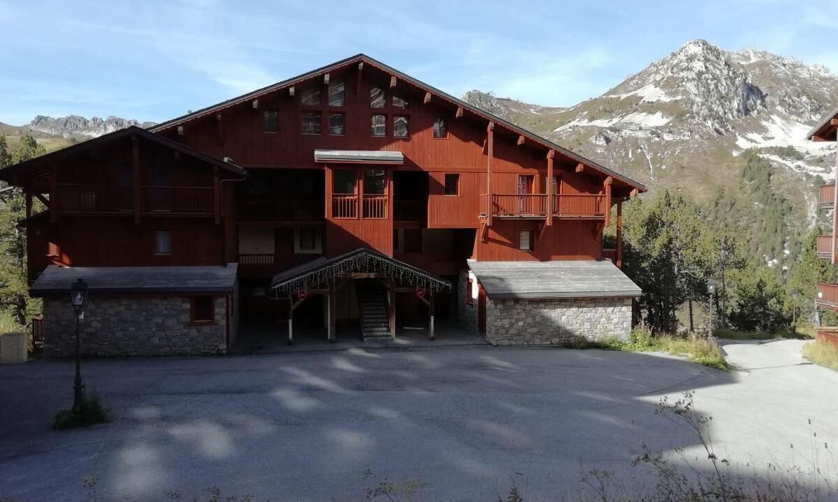 Photo of Outdoor in Arc-2000
