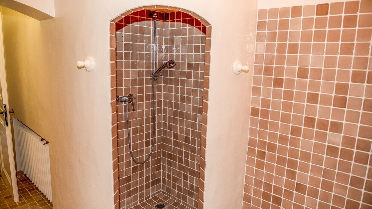 Photo of Bathroom in Plage de la Garonnette