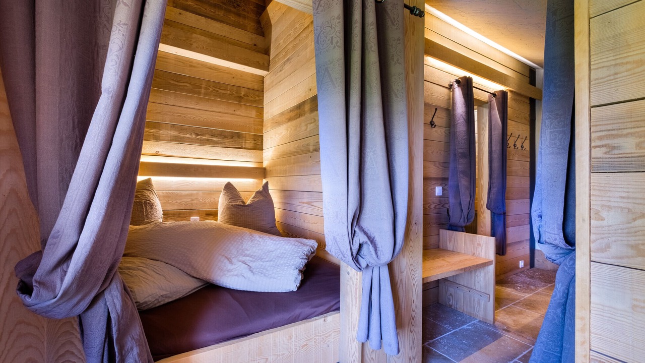 Photo of Bedroom in Caille