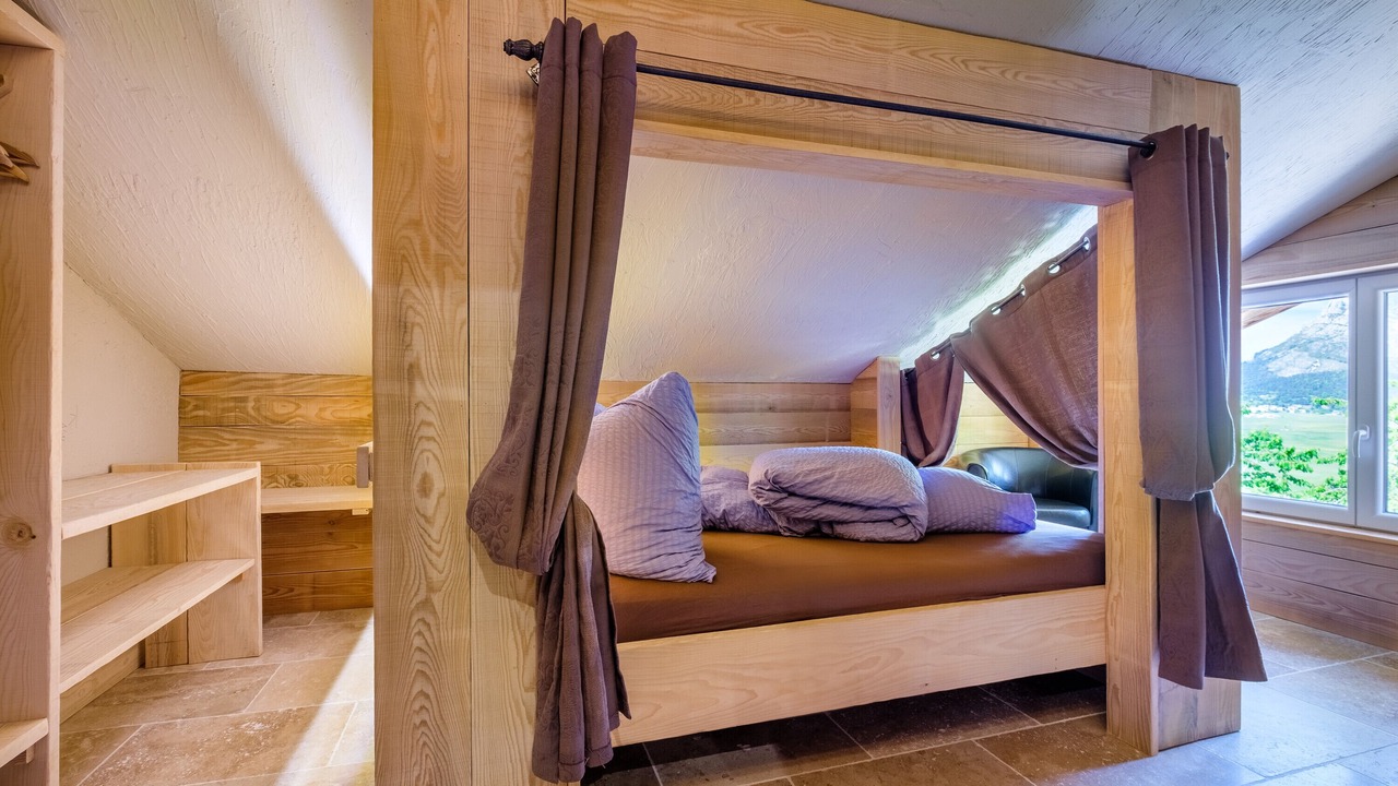 Photo of Bedroom in Caille