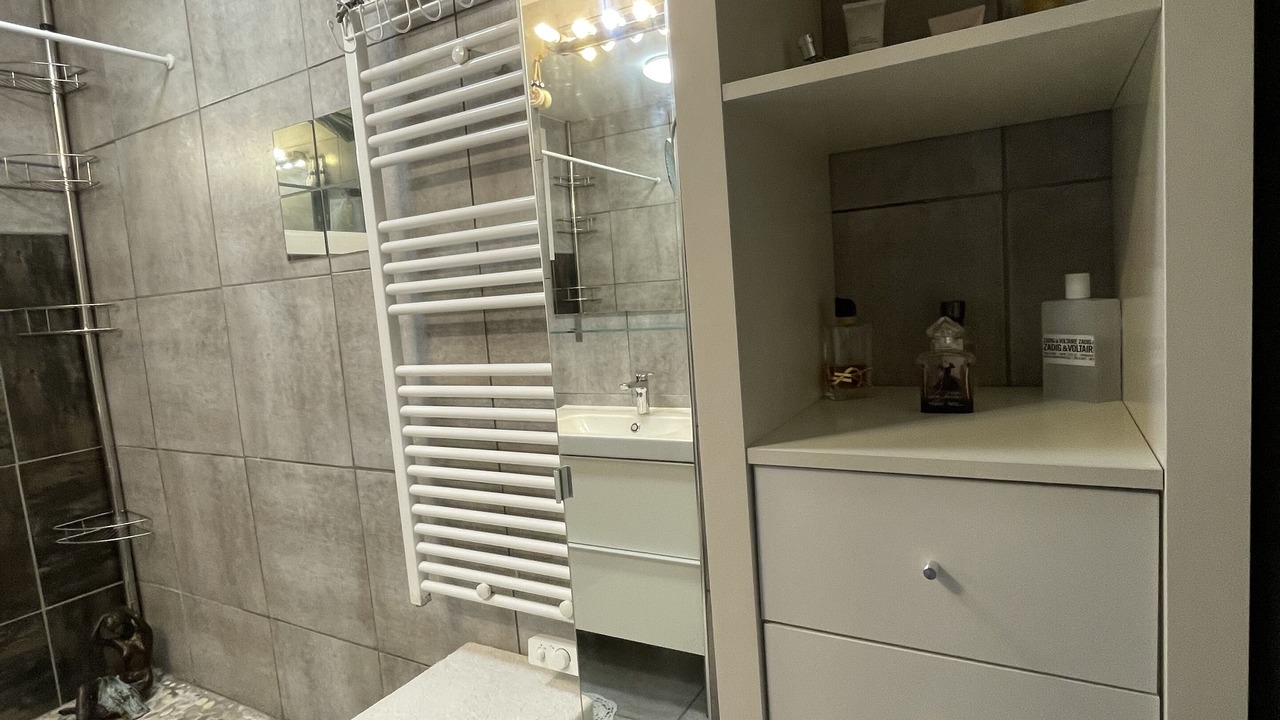 Photo of Bathroom in Le Mourillon