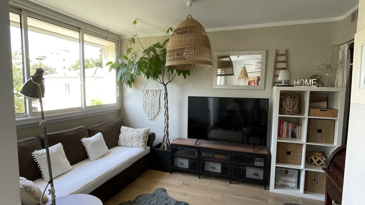 Photo of Livingroom in Le Mourillon