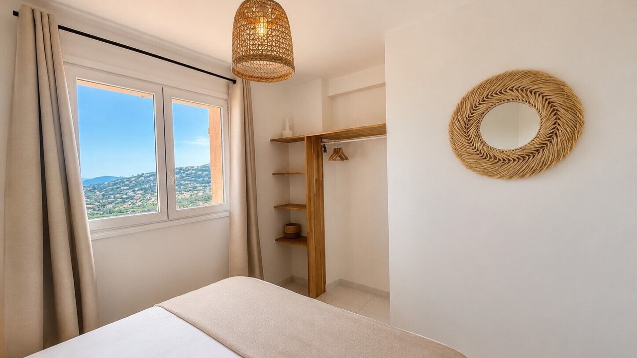 Photo of Bedroom in Cavalaire-sur-Mer