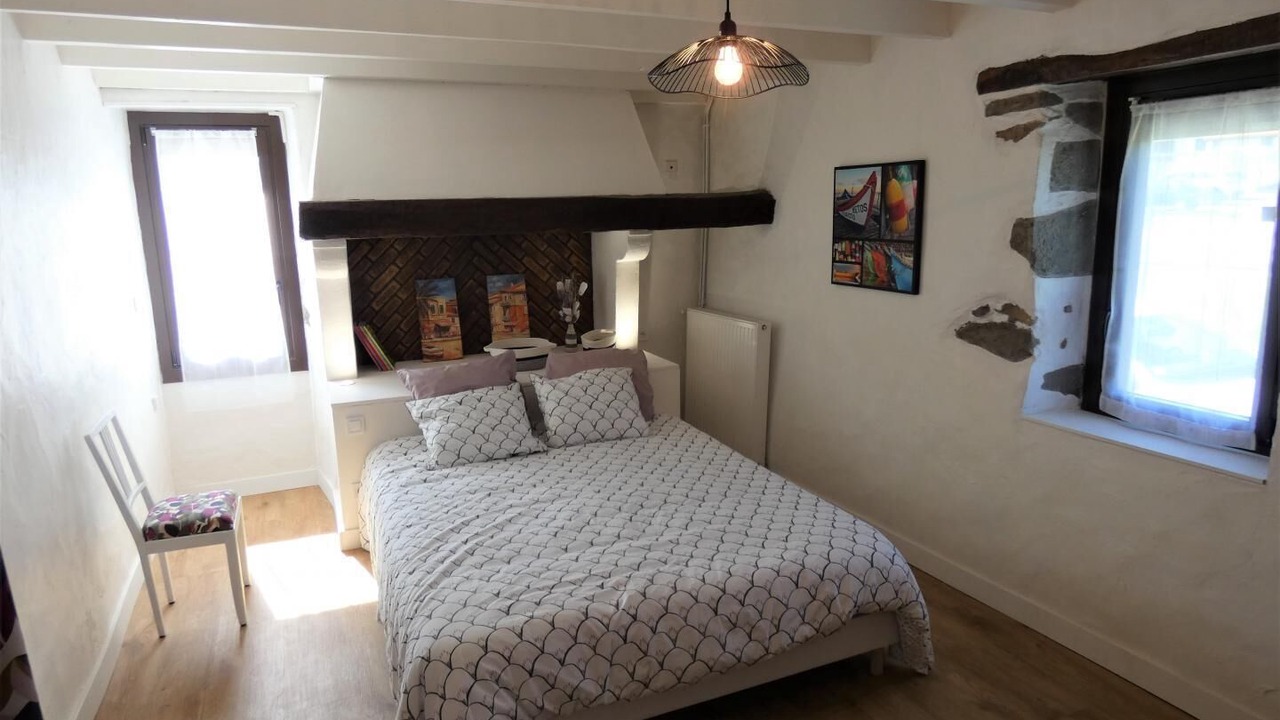 Photo of Bedroom in Saint-Lon-les-Mines