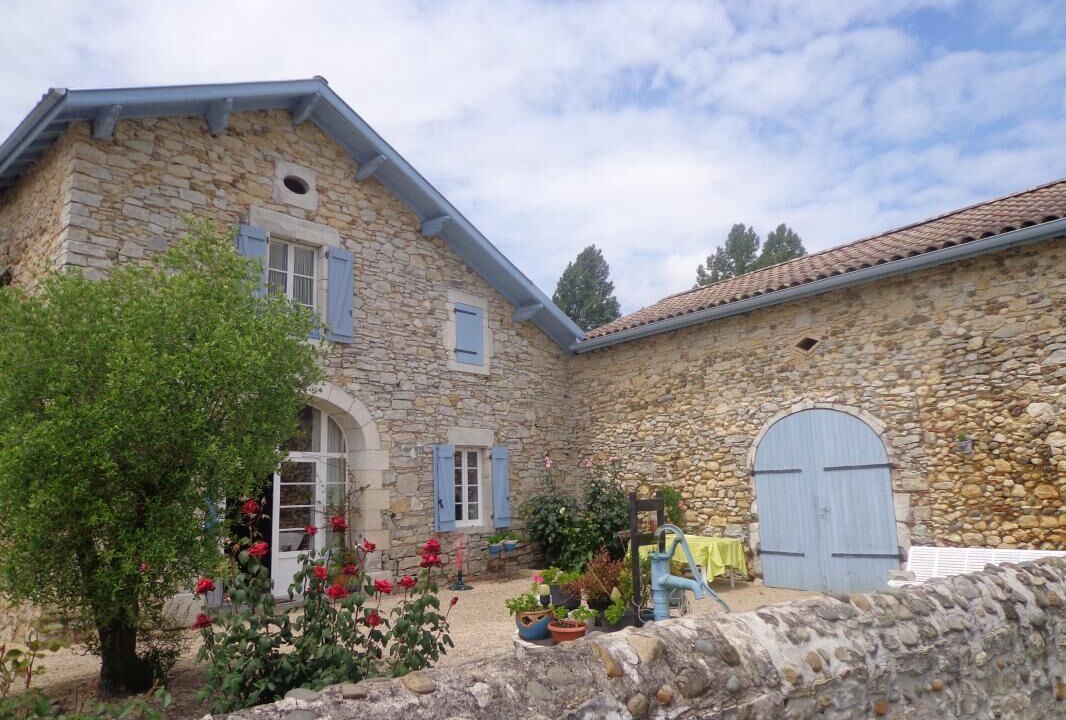 Photo of Outdoor in Orthevielle