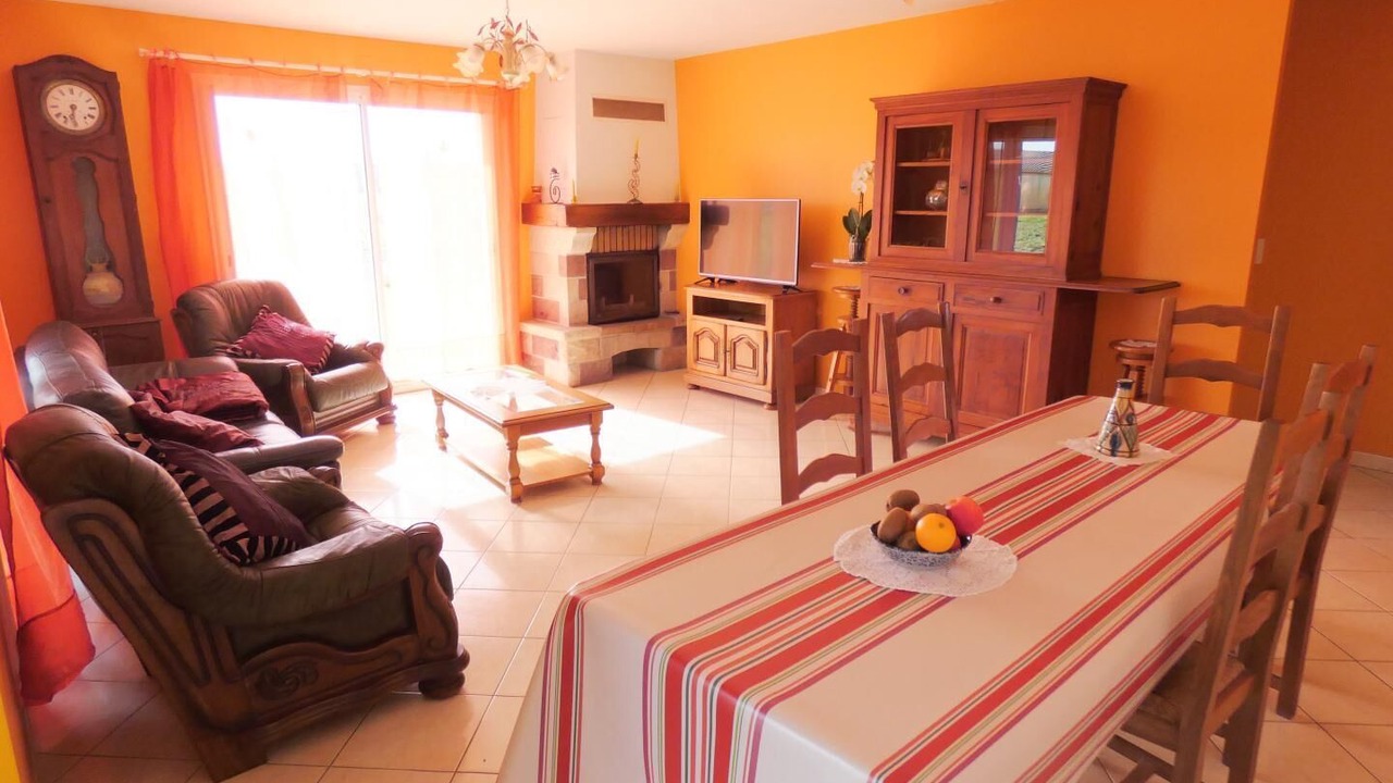 Photo of Livingroom in Saint-Jean-de-Marsacq